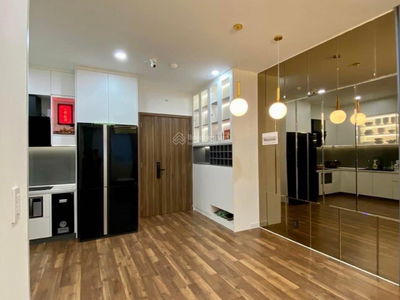 Topaz Elite, Vietnam Topaz Elite, Vietnam