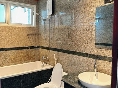 Phu Hoang Anh, Vietnam Phu Hoang Anh, Vietnam