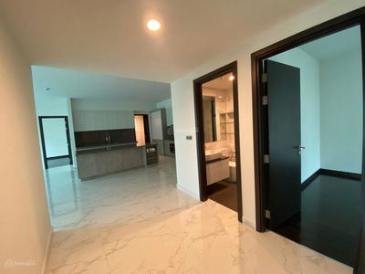 Happy In View, Vietnam  Happy In View, Vietnam