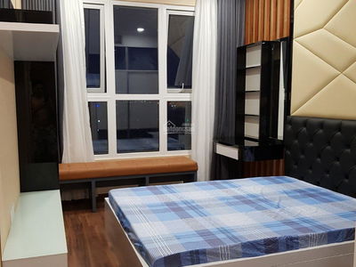 The Golden Star, Vietnam The Golden Star, Vietnam