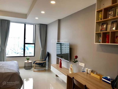 River Gate, Vietnam River Gate, Vietnam