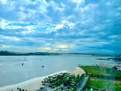 A La Carte Ha Long Bay Project, Vietnam  A La Carte Ha Long Bay Project, Vietnam