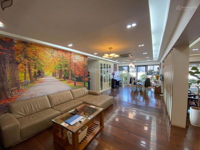 Chelsea Park, Vietnam  Chelsea Park, Vietnam