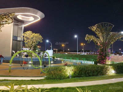 Jamila Khang Dien, Vietnam Jamila Khang Dien, Vietnam