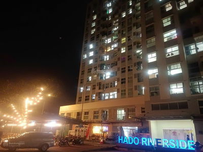 Ha Do Riverside, Vietnam Ha Do Riverside, Vietnam