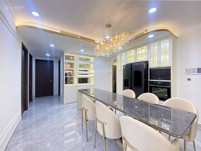 The Peak, Vietnam The Peak, Vietnam