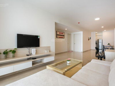 Kris Vue, Vietnam Kris Vue, Vietnam