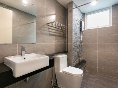 Kris Vue, Vietnam Kris Vue, Vietnam