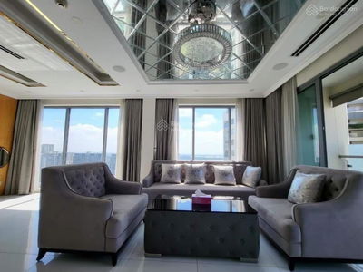 Diamond Island, Vietnam Diamond Island, Vietnam