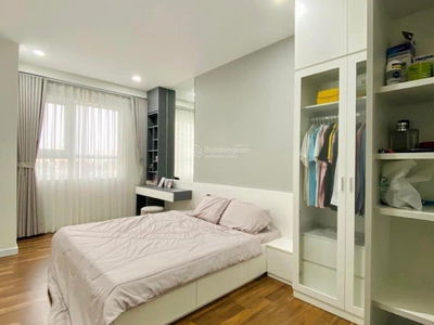 Topaz Elite, Vietnam Topaz Elite, Vietnam