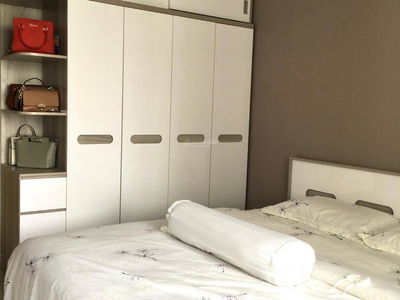 Jamila Khang Dien, Vietnam Jamila Khang Dien, Vietnam