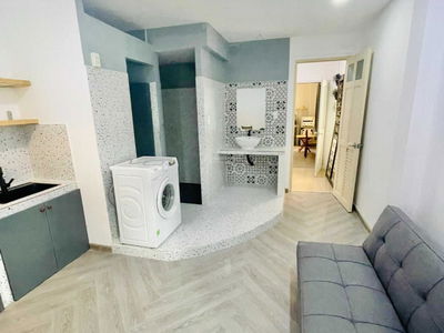 No. 25, Vietnam No. 25, Vietnam