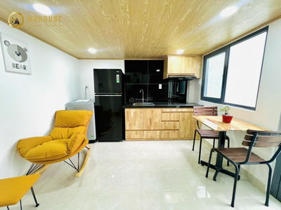 Nguyen Kiem Street, Vietnam Nguyen Kiem Street, Vietnam