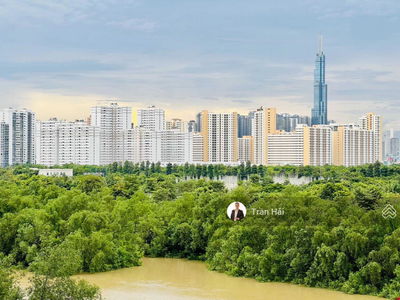 Diamond Island, Vietnam Diamond Island, Vietnam