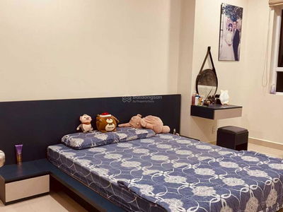 Topaz Elite, Vietnam Topaz Elite, Vietnam