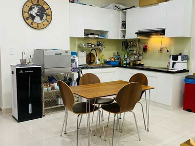 Topaz Elite, Vietnam Topaz Elite, Vietnam