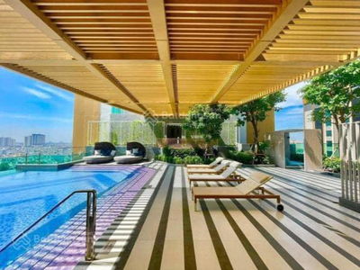 Of The Sun, Vietnam Of The Sun, Vietnam