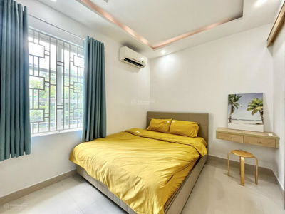 Nguyen Thi Minh Khai Street, Vietnam Nguyen Thi Minh Khai Street, Vietnam