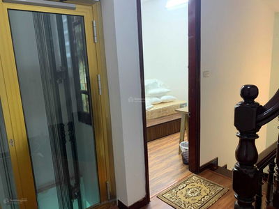 Hue Street, Vietnam  Hue Street, Vietnam