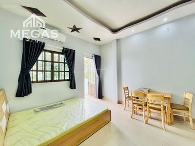 Street No. 52, Vietnam Street No. 52, Vietnam