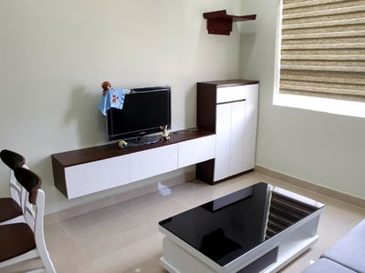 Topaz Elite, Vietnam Topaz Elite, Vietnam