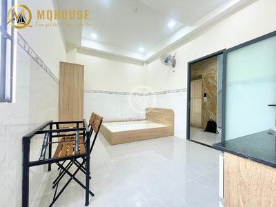 Au Co Street, Vietnam Au Co Street, Vietnam