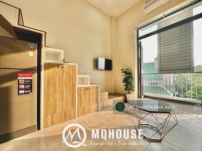 Lac Long Quan Street, Vietnam Lac Long Quan Street, Vietnam