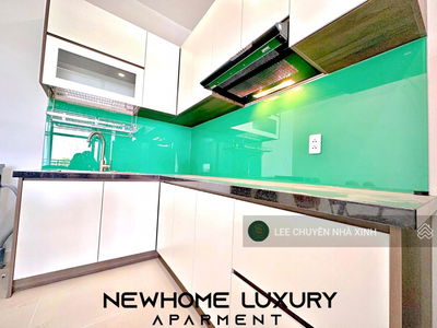 Bach Dang Street, Vietnam Bach Dang Street, Vietnam