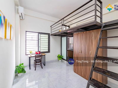 Cau Dien Street, Vietnam Cau Dien Street, Vietnam