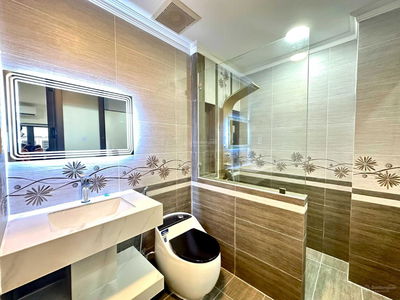 Cach Mang Thang Tam Street, Vietnam Cach Mang Thang Tam Street, Vietnam