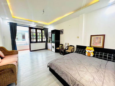 Dinh Bo Linh Street, Vietnam Dinh Bo Linh Street, Vietnam