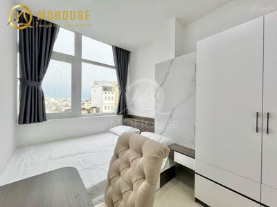 Hoang Van Thu Street, Vietnam Hoang Van Thu Street, Vietnam