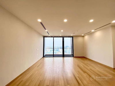 Vinhomes Metropolis - Lieu Giai, Vietnam  Vinhomes Metropolis - Lieu Giai, Vietnam