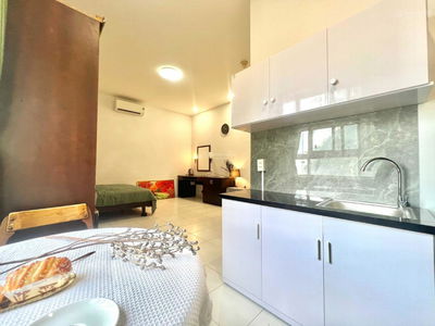 Chu Van An Street, Vietnam Chu Van An Street, Vietnam