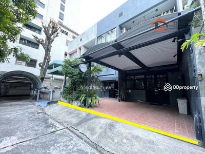 10500, Bangkok, Thailand 10500, Bangkok, Thailand