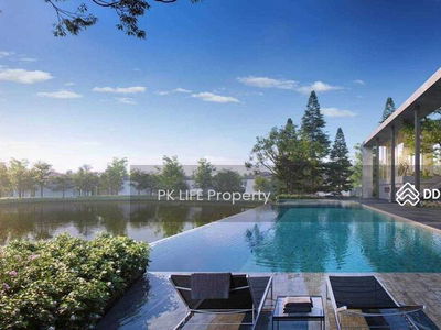 Gehäuse In Ban Ratsada, Thailand Gehäuse In Ban Ratsada, Thailand