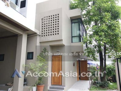 Home Office | 2 Bedrooms House for Rent in Sukhumvit, Bangkok near BTS Phrom Phong (AA12172), Bangkok, Thailand Home Office | 2 Bedrooms House for Rent in Sukhumvit, Bangkok near BTS Phrom Phong (AA12172), Bangkok, Thailand