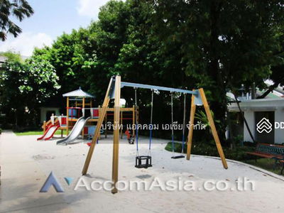 Luxurious Villas, Bangkok, Thailand Luxurious Villas, Bangkok, Thailand