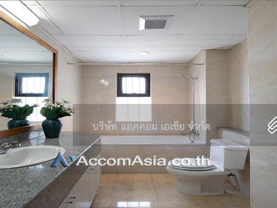 Liang Garden, Bangkok, Thailand Liang Garden, Bangkok, Thailand