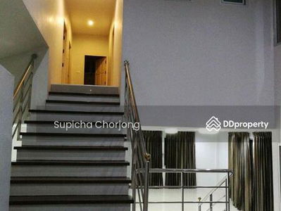 Arena Garden Village, Bangkok, Thailand Arena Garden Village, Bangkok, Thailand