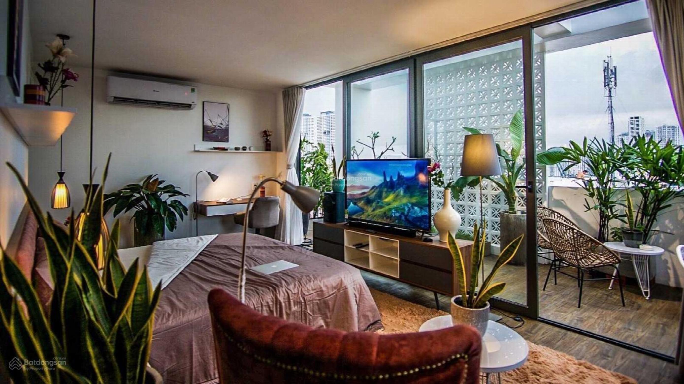 Nguyen Thi Dinh Street, Vietnam Nguyen Thi Dinh Street, Vietnam