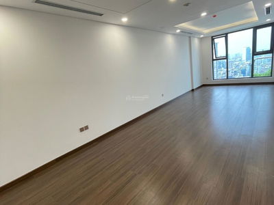 Green Diamond, Vietnam Green Diamond, Vietnam