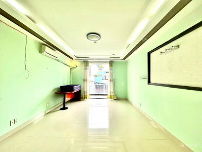 536/43A Au Co Street, Vietnam 536/43A Au Co Street, Vietnam