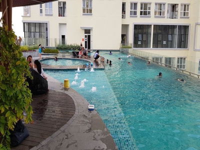 The Golden Star, Vietnam The Golden Star, Vietnam