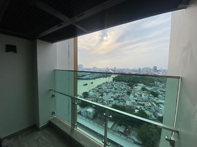 De La Sol, Vietnam De La Sol, Vietnam