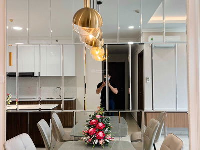 ST Moritz Pham Van Dong, Vietnam ST Moritz Pham Van Dong, Vietnam