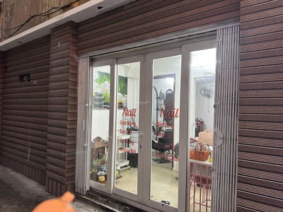 Gehäuse In Hanoi, Vietnam  Gehäuse In Hanoi, Vietnam