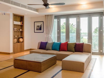 Diamond Island, Vietnam Diamond Island, Vietnam