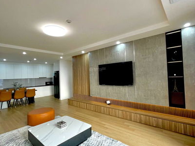 La Casta Van Phu, Vietnam La Casta Van Phu, Vietnam