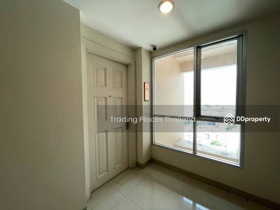 Life @ Sukhumvit 65, Bangkok, Thailand Life @ Sukhumvit 65, Bangkok, Thailand